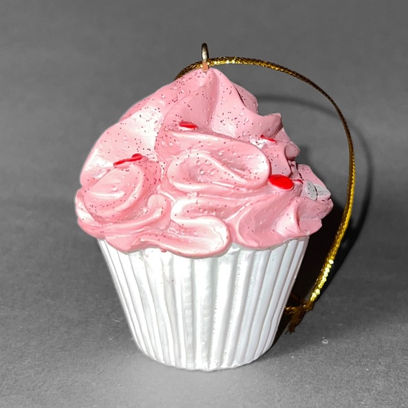 Pink 3D Cupcake Ornament - Picture 1 of 4